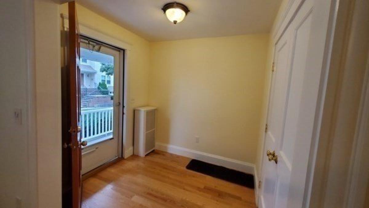 Picture of Apartment For Rent in Belmont, Massachusetts, United States