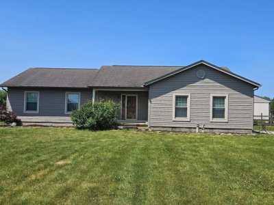 Home For Sale in Johnstown, Ohio