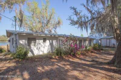 Home For Sale in Hawthorne, Florida