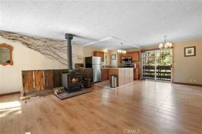 Home For Sale in Sugarloaf, California