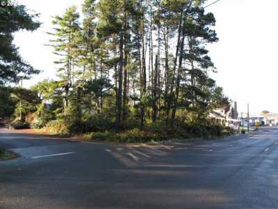 Residential Land For Sale in Manzanita, Oregon