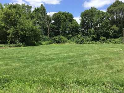 Residential Land For Sale in Romulus, Michigan