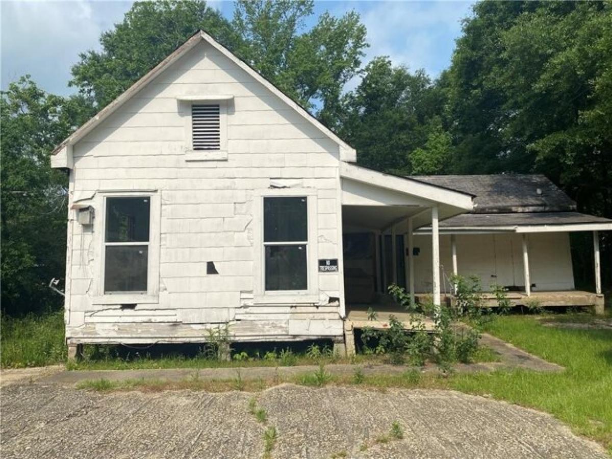 Picture of Home For Sale in Bogalusa, Louisiana, United States