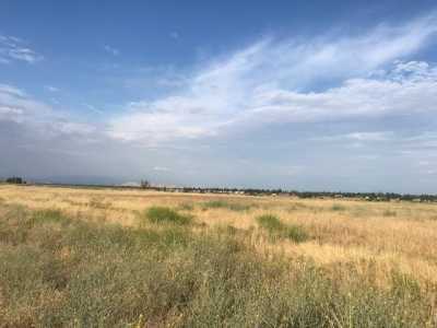 Residential Land For Sale in Madera, California