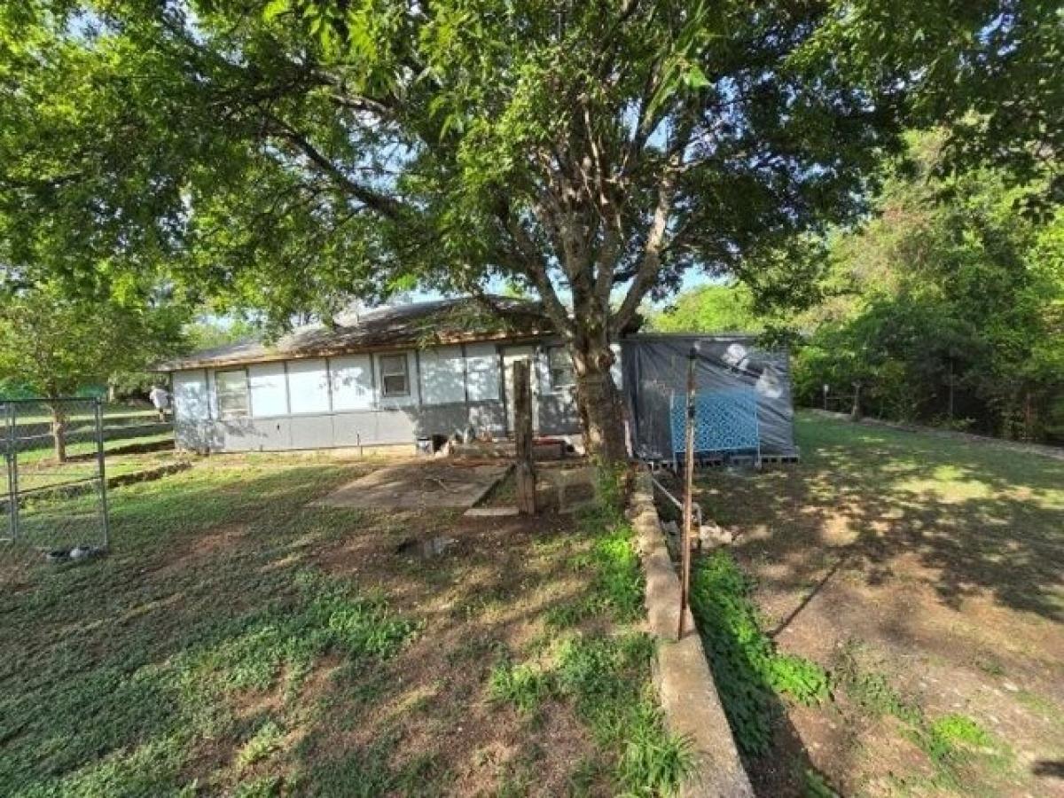 Picture of Home For Sale in Morgan, Texas, United States