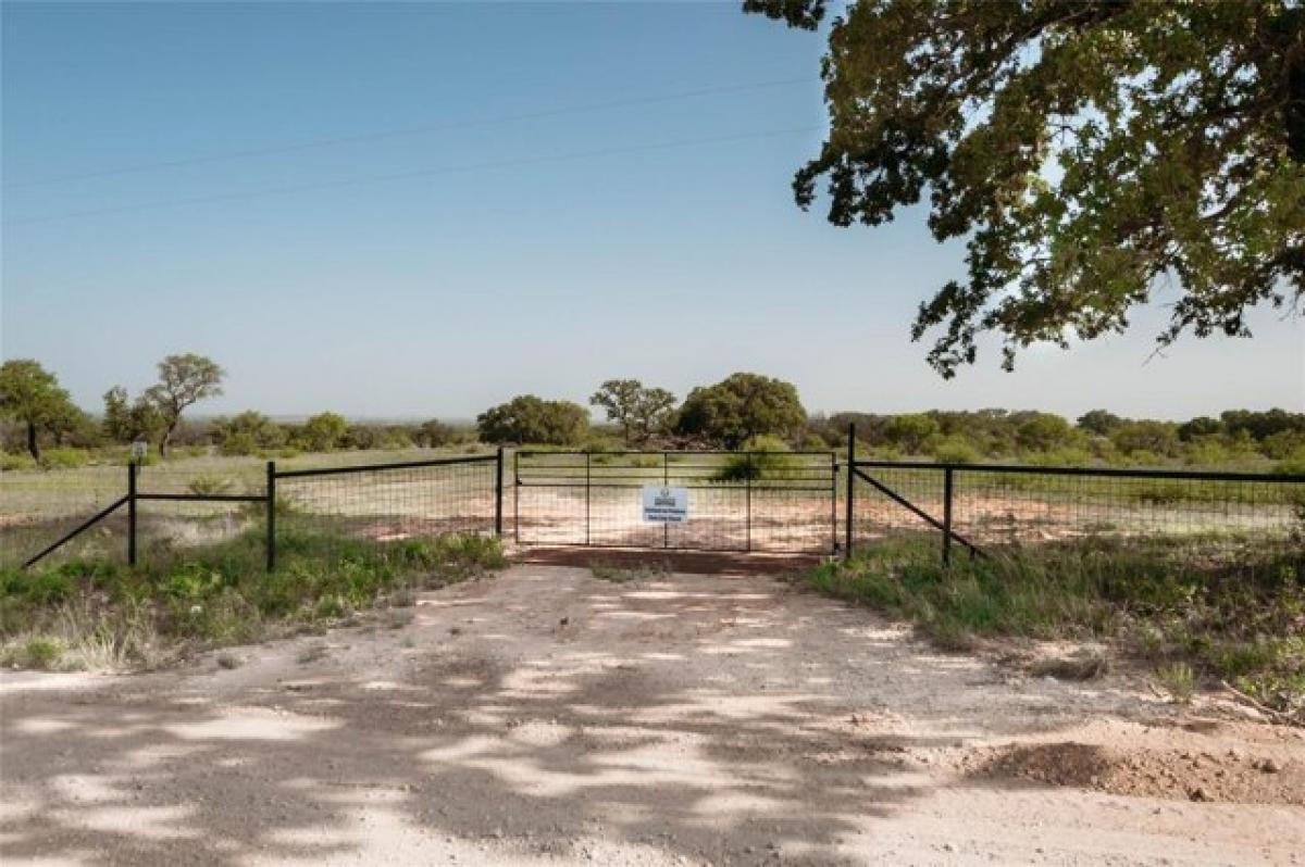 Picture of Residential Land For Sale in Goldthwaite, Texas, United States