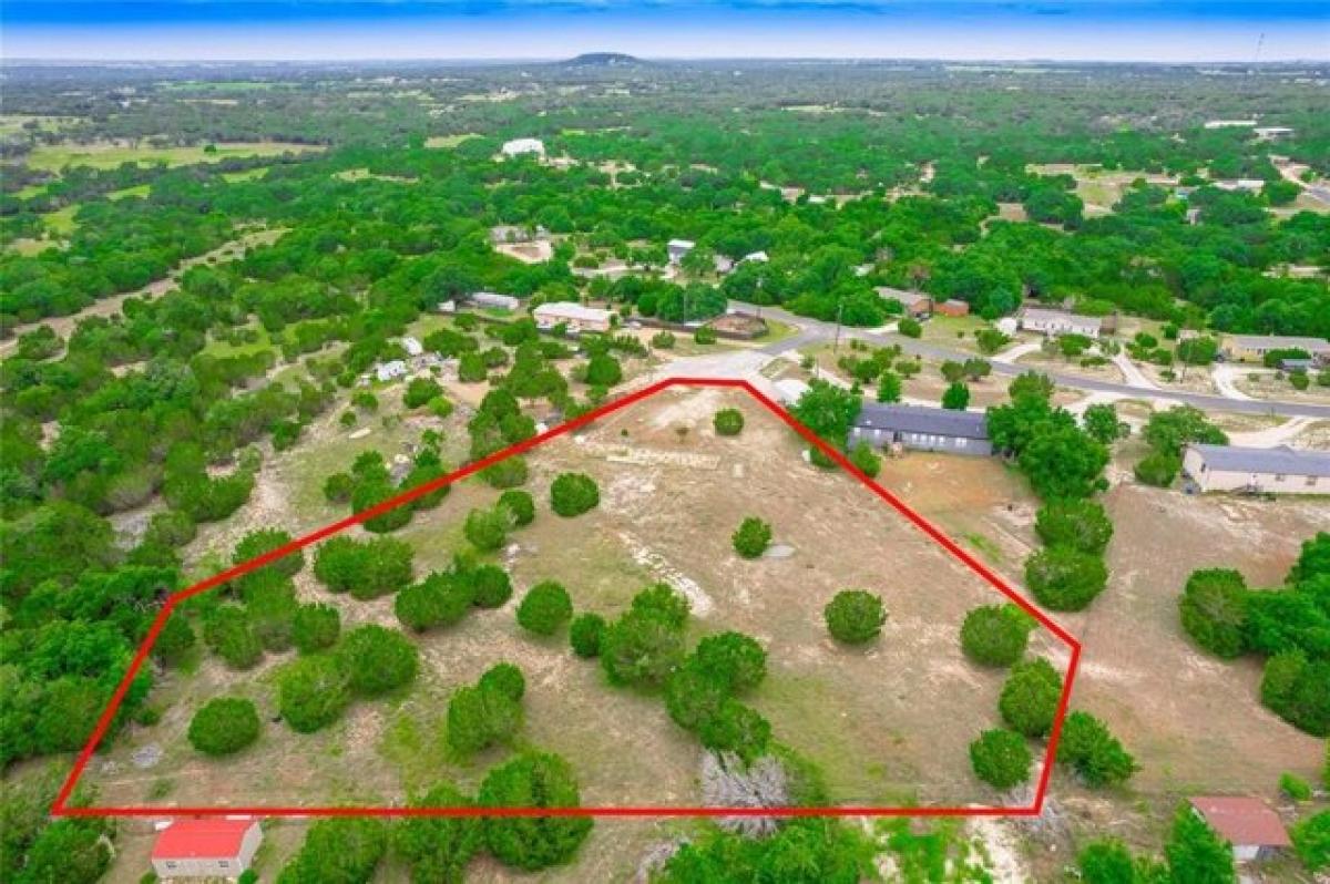 Picture of Residential Land For Sale in Liberty Hill, Texas, United States