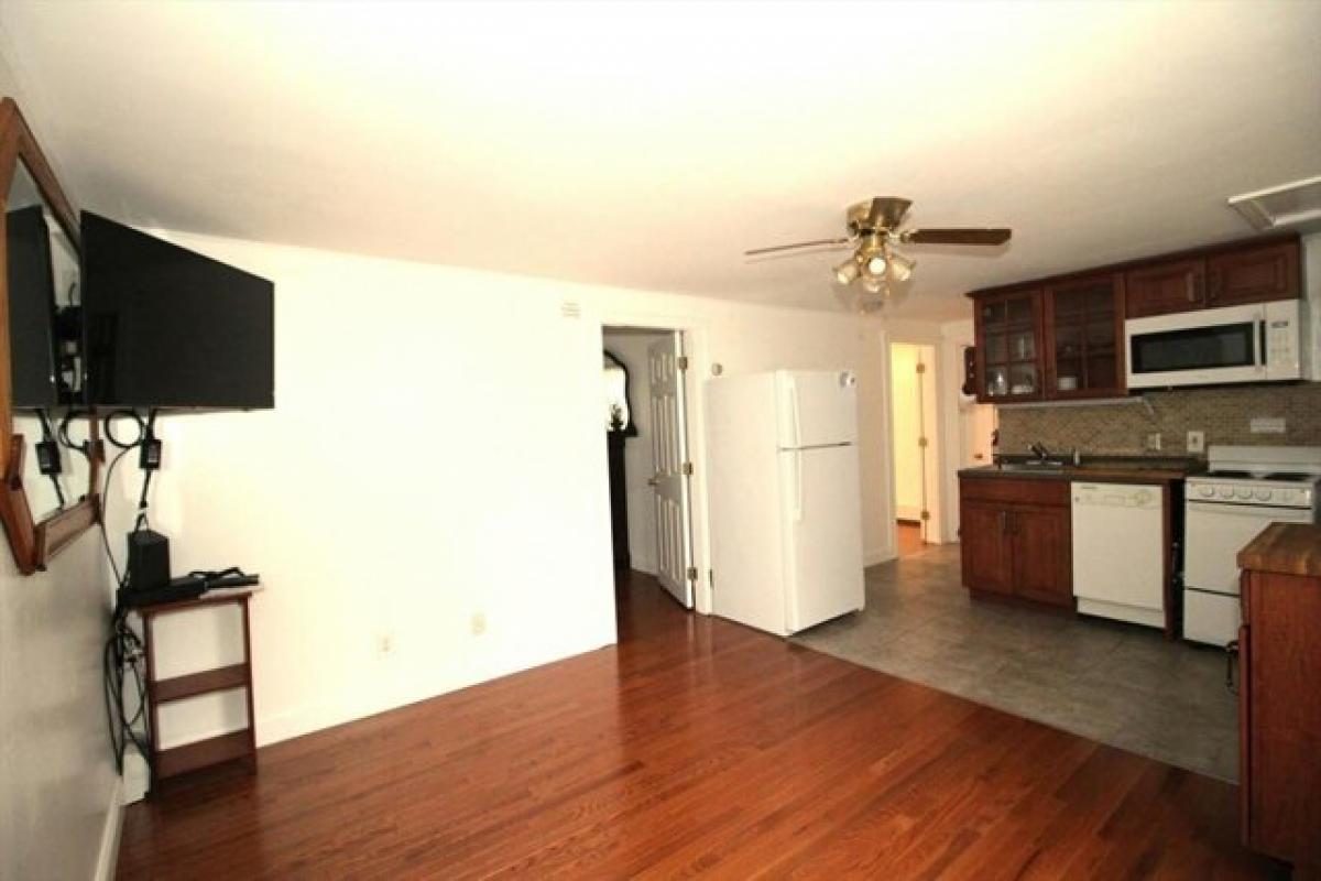 Picture of Apartment For Rent in Attleboro, Massachusetts, United States