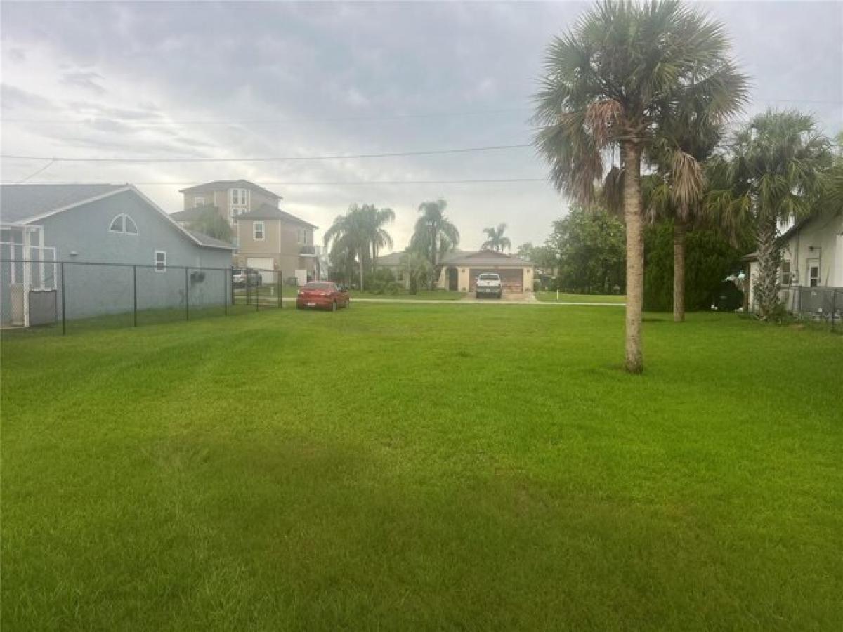 Picture of Residential Land For Sale in Hudson, Florida, United States