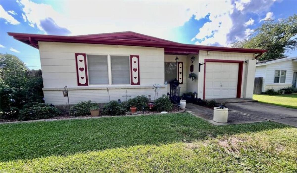 Picture of Home For Sale in Duncanville, Texas, United States