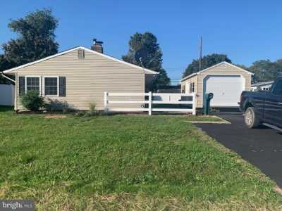 Home For Sale in Levittown, Pennsylvania