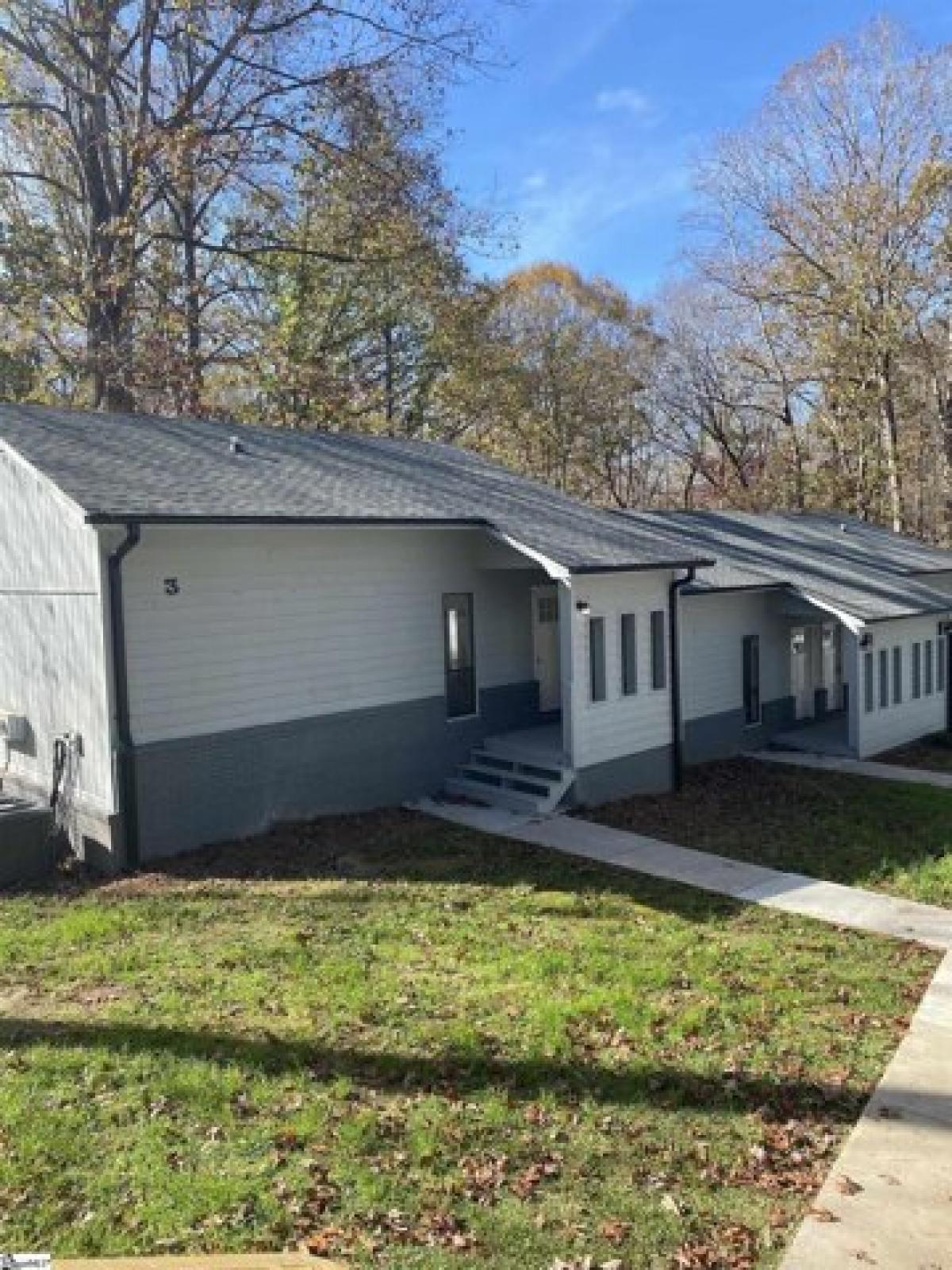 Picture of Home For Sale in Westminster, South Carolina, United States