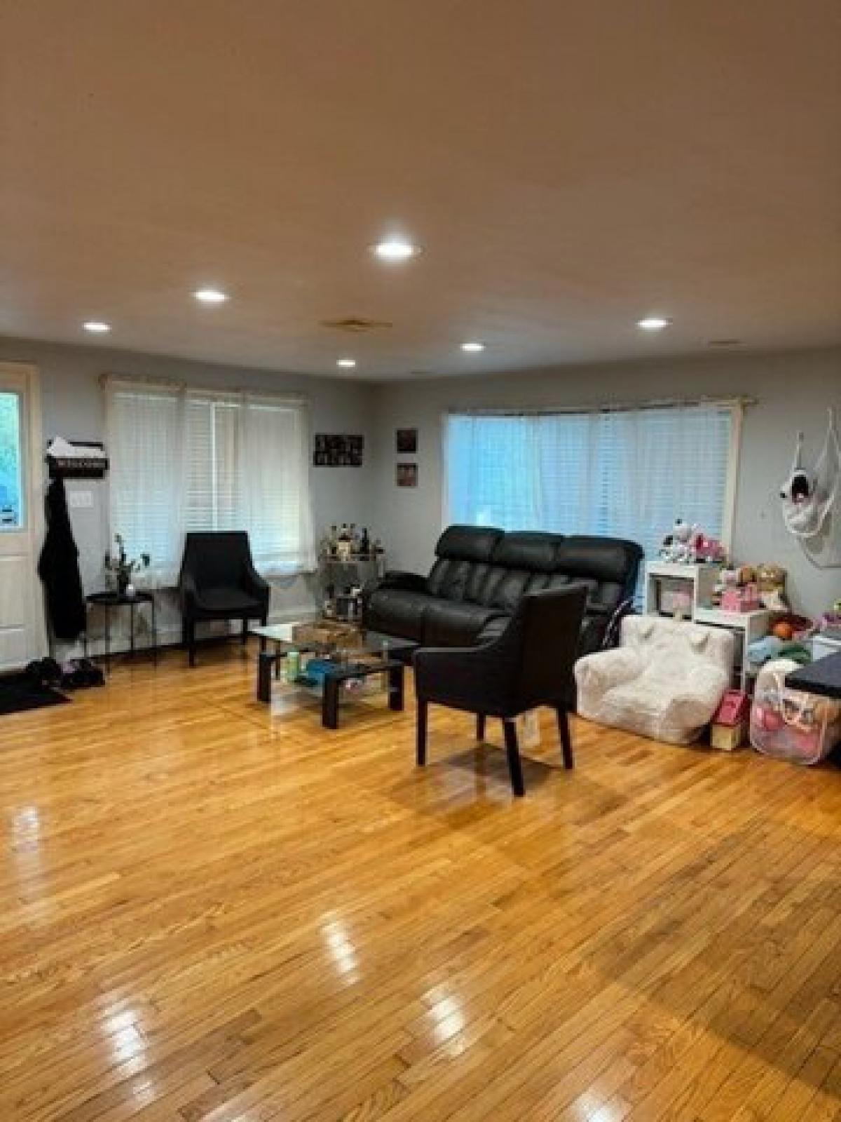 Picture of Home For Rent in Weymouth, Massachusetts, United States