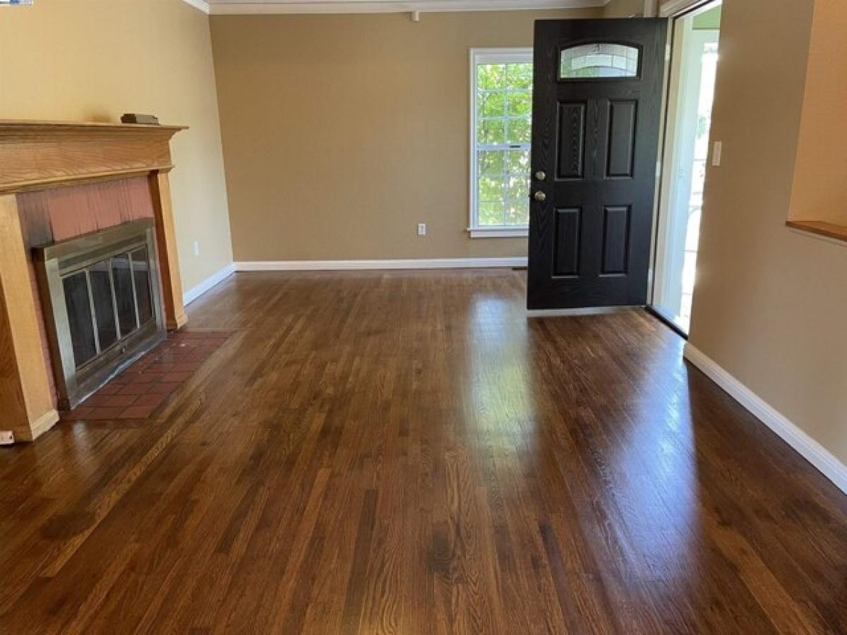 Picture of Home For Rent in Oakland, California, United States