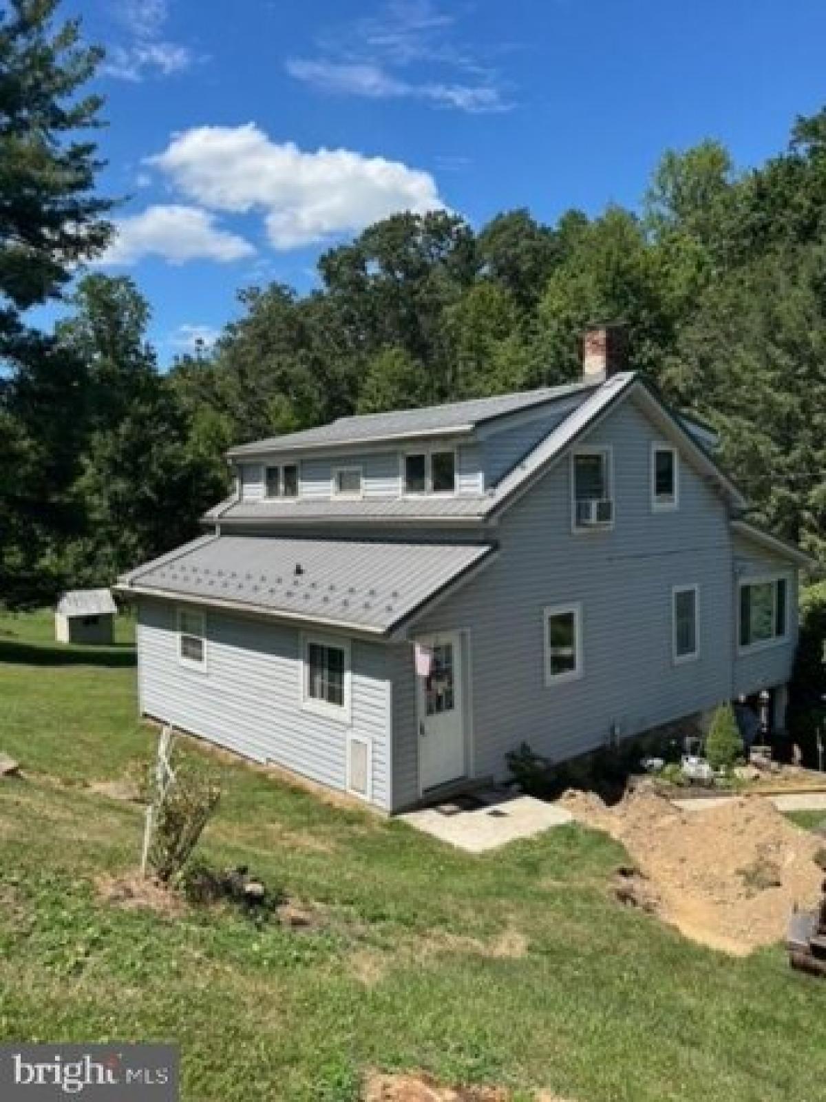 Picture of Home For Sale in Glenville, Pennsylvania, United States