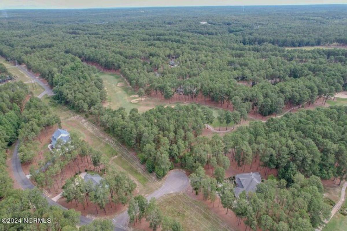 Picture of Residential Land For Sale in Pinehurst, North Carolina, United States