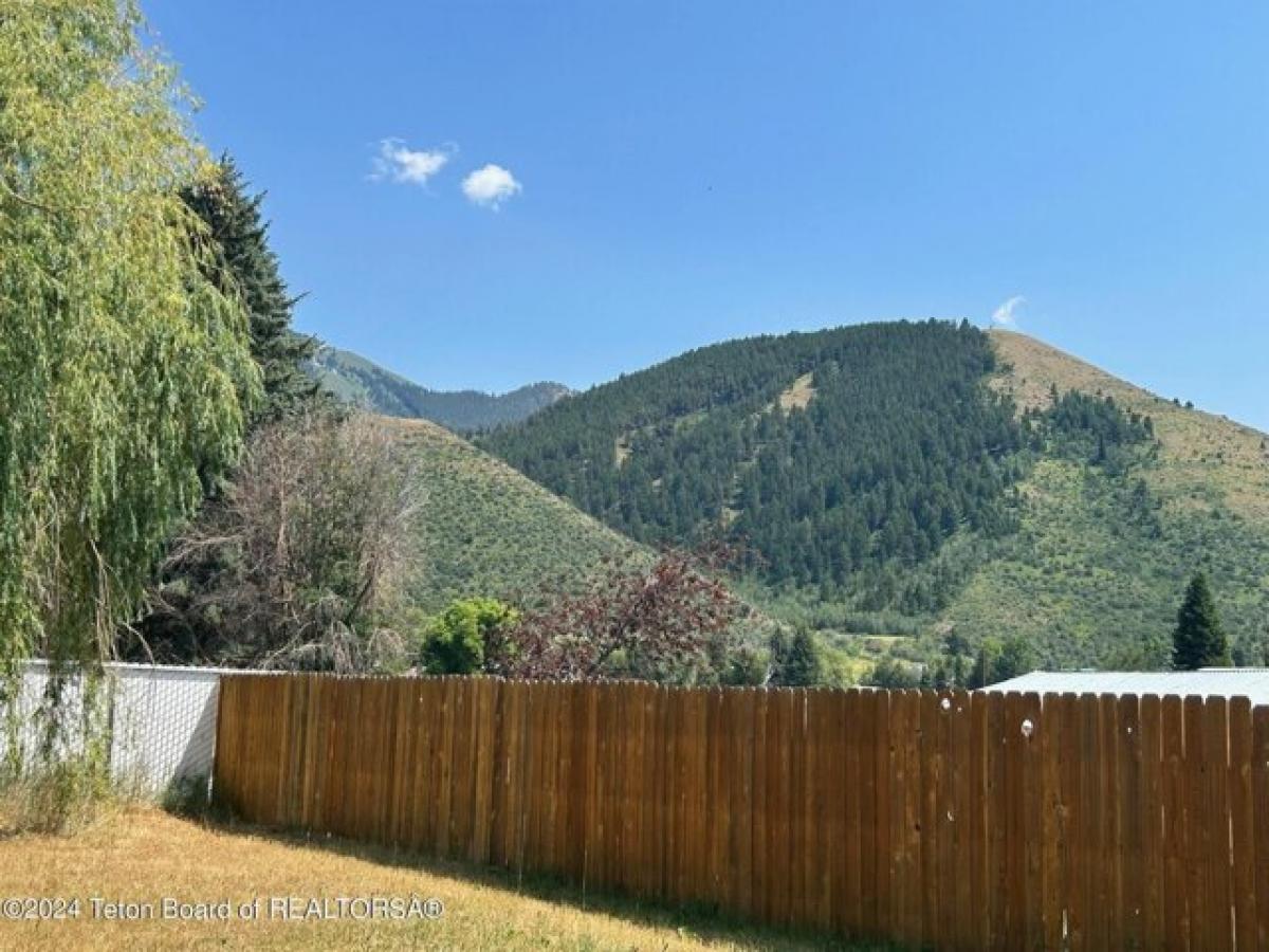 Picture of Home For Sale in Afton, Wyoming, United States