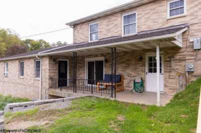 Home For Sale in Bridgeport, West Virginia