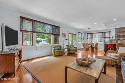 Home For Sale in Spring Lake, New Jersey