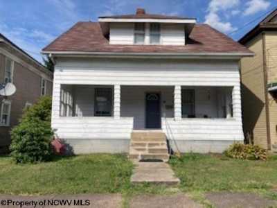 Home For Sale in Weston, West Virginia