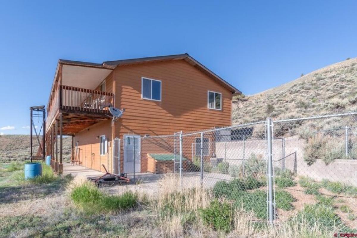 Picture of Home For Sale in Gunnison, Colorado, United States