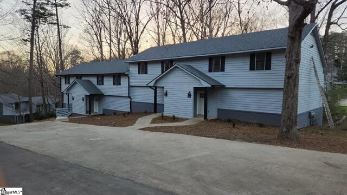 Picture of Home For Sale in Westminster, South Carolina, United States