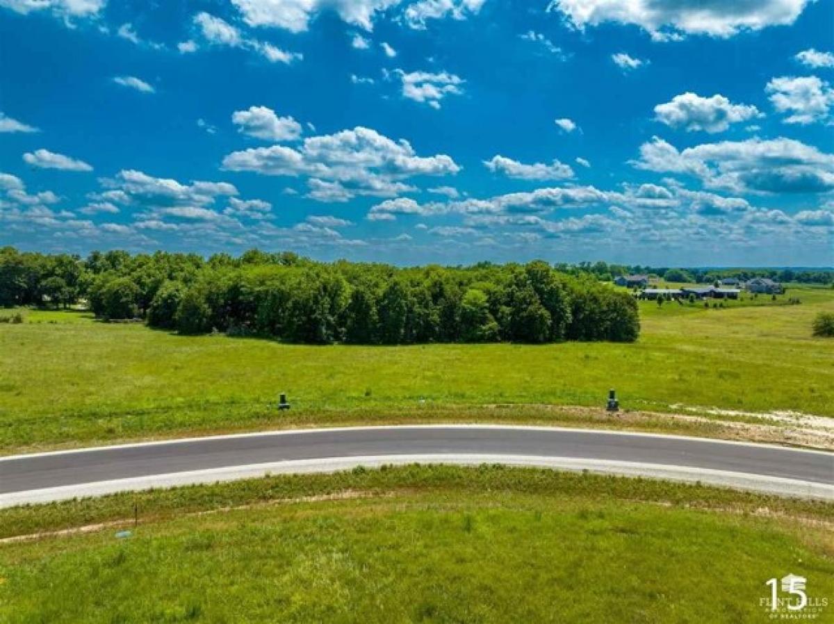 Picture of Residential Land For Sale in Wamego, Kansas, United States