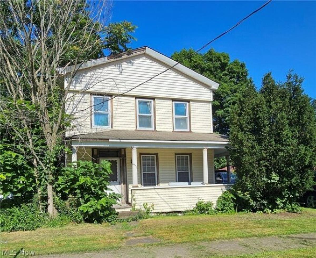 Picture of Home For Sale in Conneaut, Ohio, United States