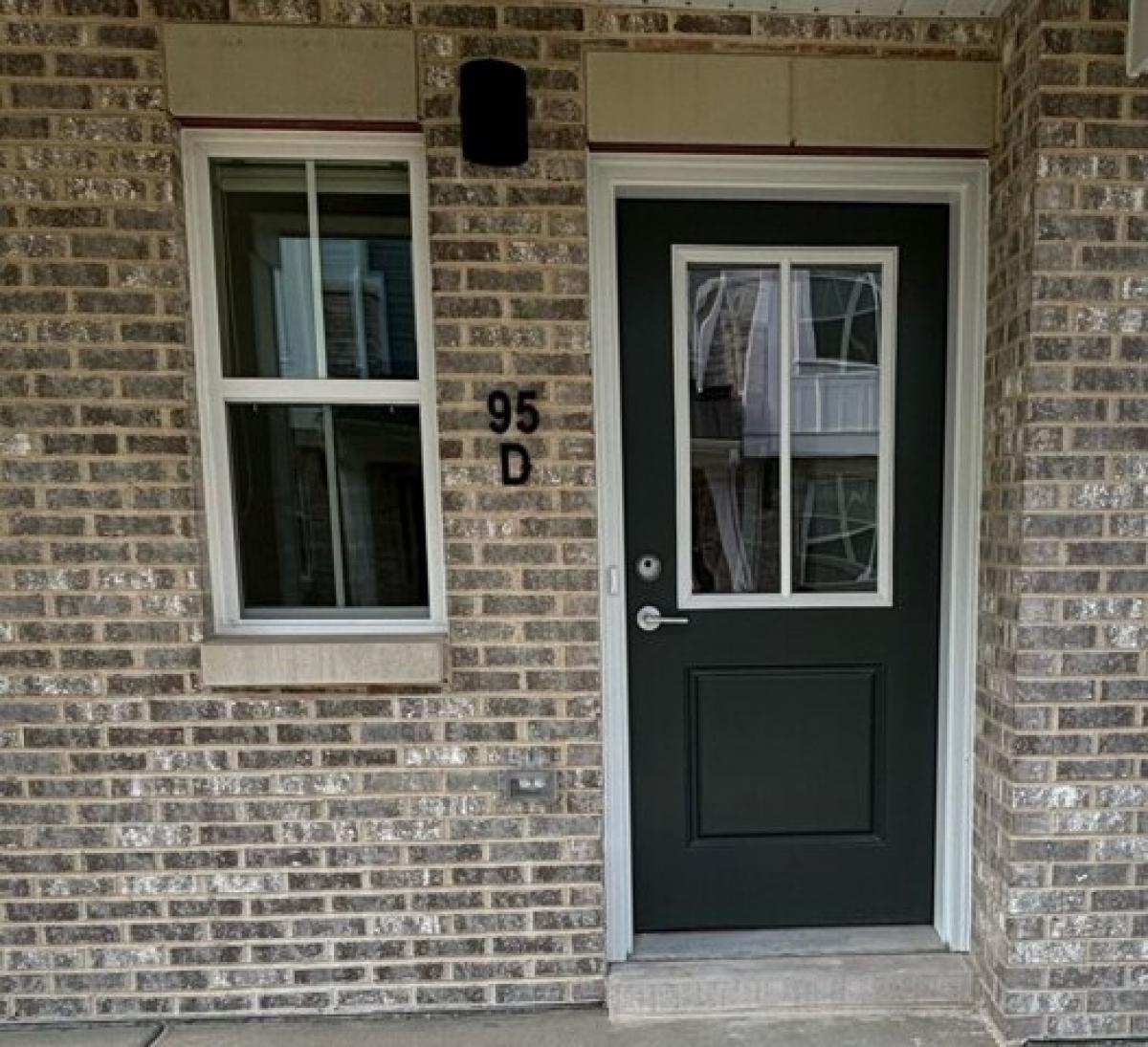 Picture of Home For Rent in Crystal Lake, Illinois, United States