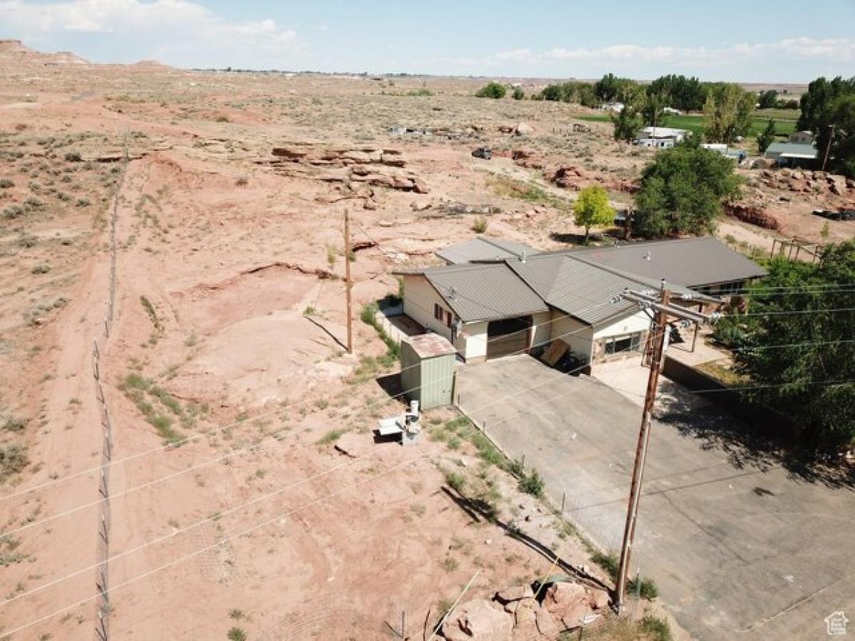 Picture of Home For Sale in Roosevelt, Utah, United States