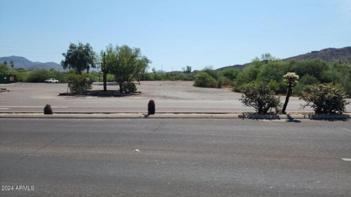 Picture of Residential Land For Sale in Cave Creek, Arizona, United States