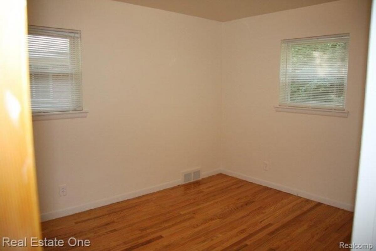 Picture of Home For Rent in Livonia, Michigan, United States