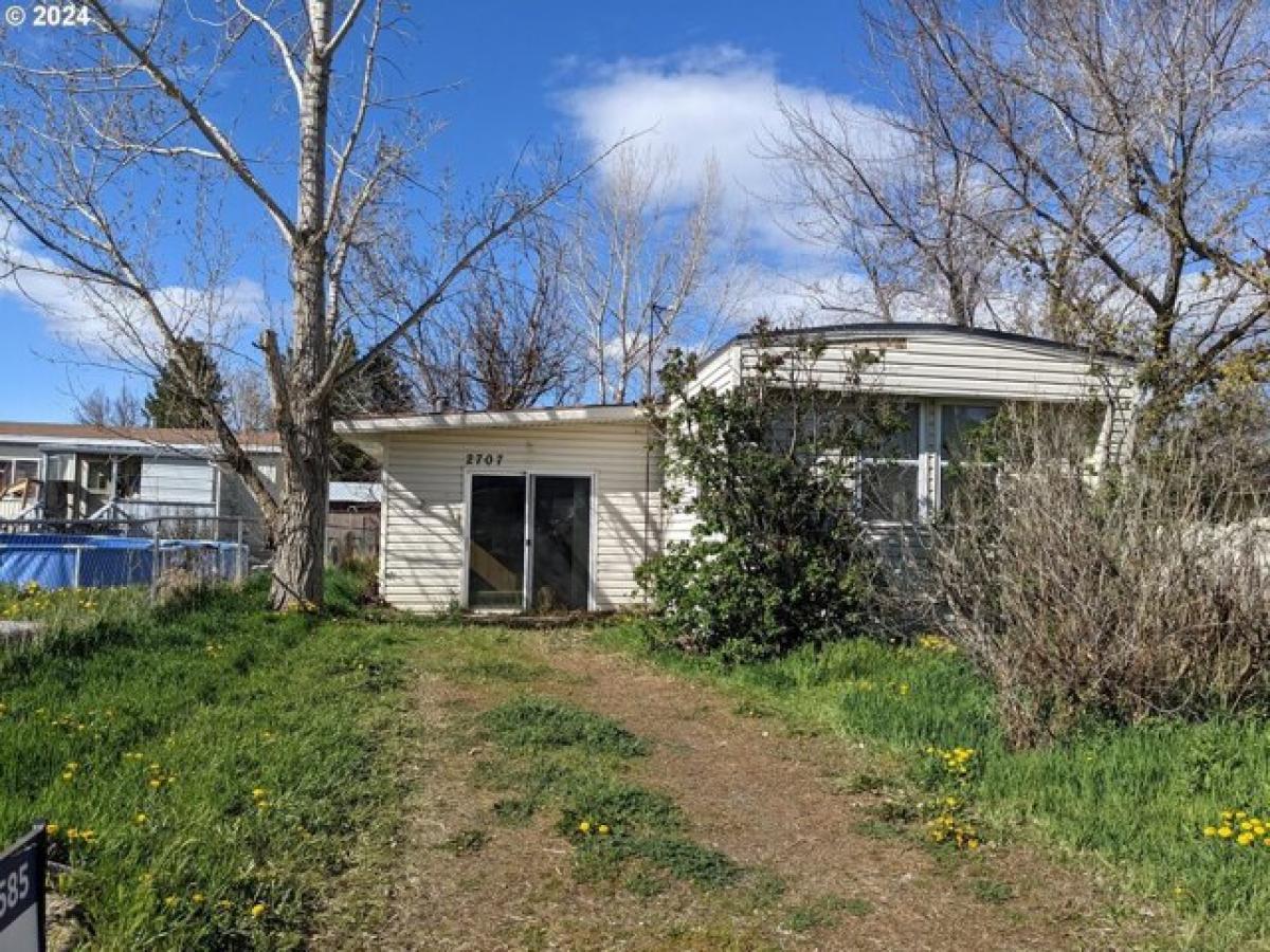 Picture of Home For Sale in La Grande, Oregon, United States