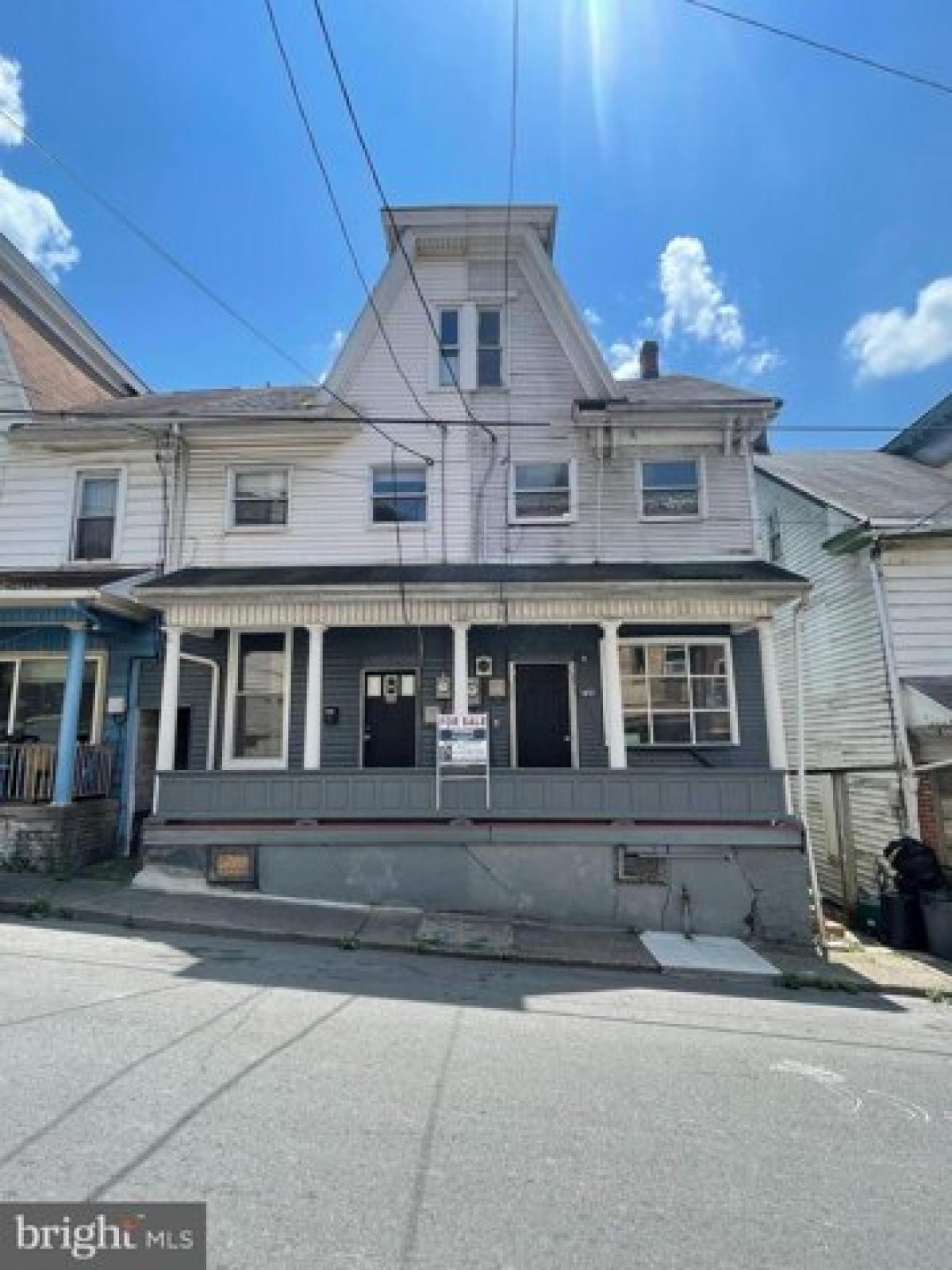 Picture of Home For Sale in Shamokin, Pennsylvania, United States