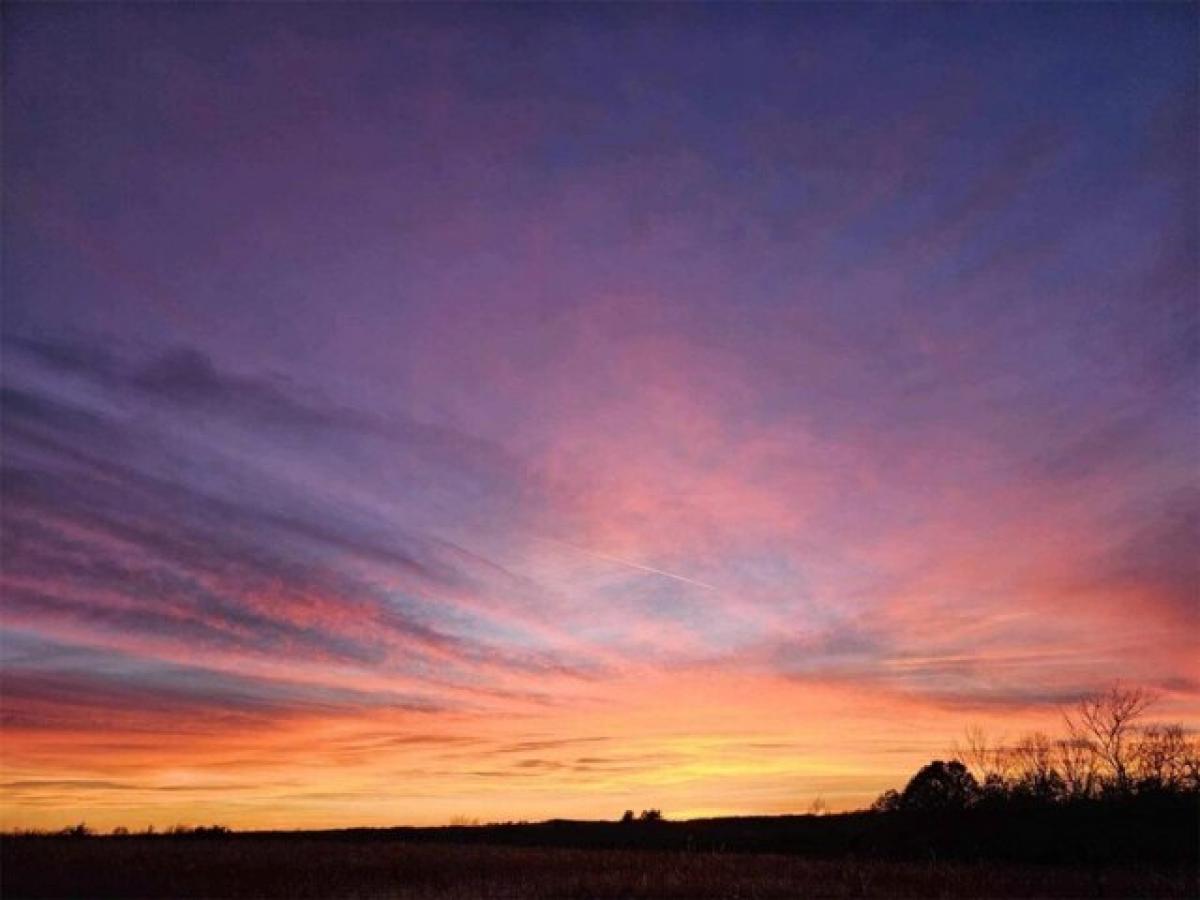 Picture of Home For Sale in Meeker, Oklahoma, United States