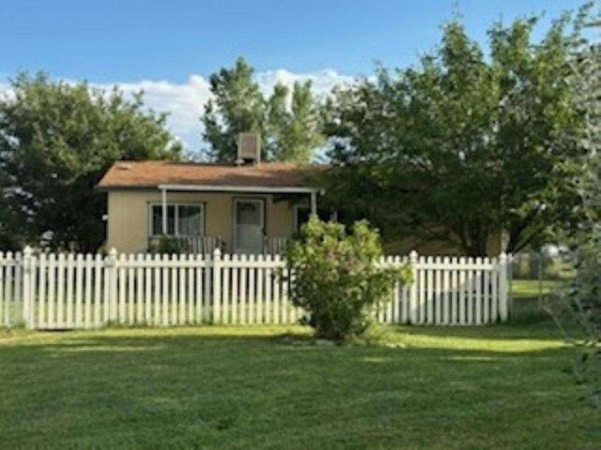 Picture of Home For Sale in Clifton, Colorado, United States