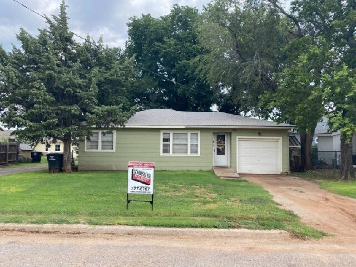 Picture of Home For Sale in Alva, Oklahoma, United States