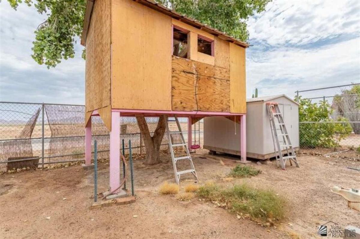 Picture of Home For Sale in Wellton, Arizona, United States