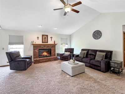 Home For Sale in Godfrey, Illinois