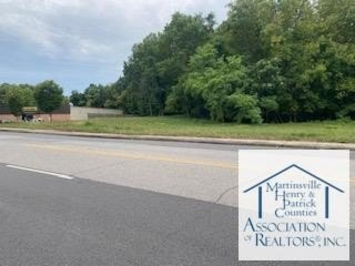 Picture of Residential Land For Sale in Martinsville, Virginia, United States