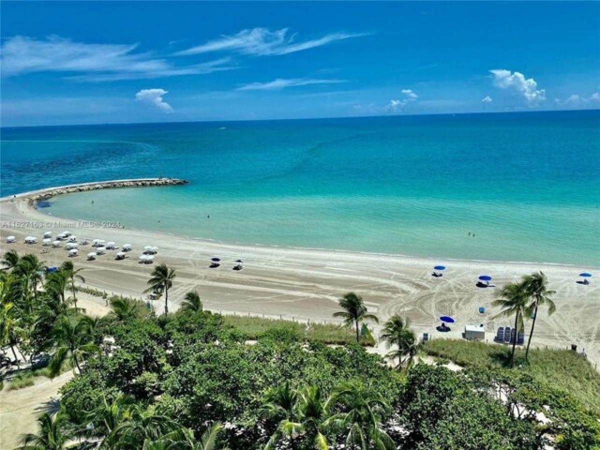 Picture of Apartment For Rent in Bal Harbour, Florida, United States