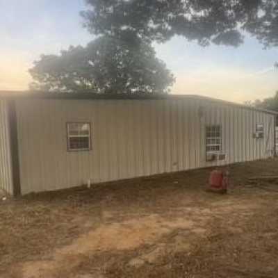 Home For Sale in Edgewood, Texas