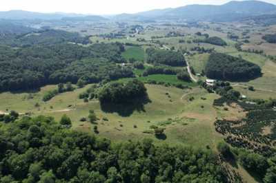 Residential Land For Sale in Elk Creek, Virginia