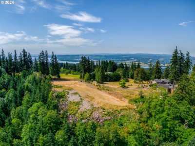 Residential Land For Sale in Kalama, Washington