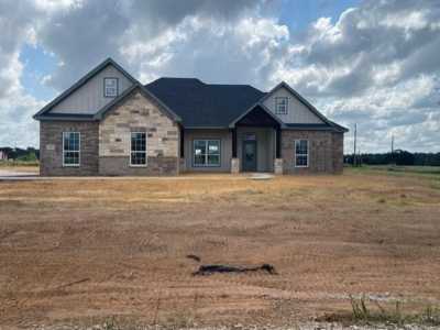 Home For Sale in Reno, Texas