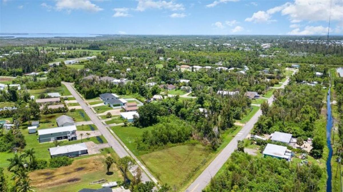 Picture of Residential Land For Sale in Bokeelia, Florida, United States