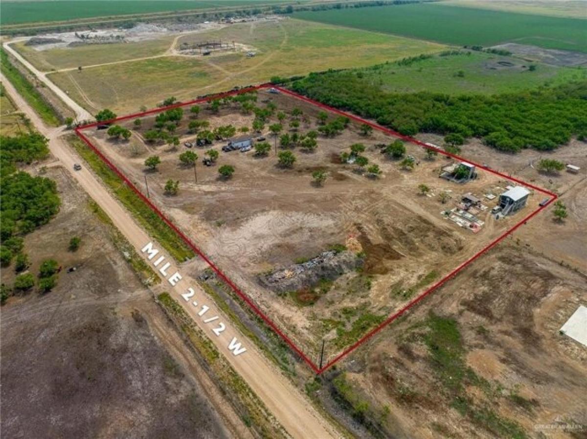 Picture of Residential Land For Sale in Monte Alto, Texas, United States