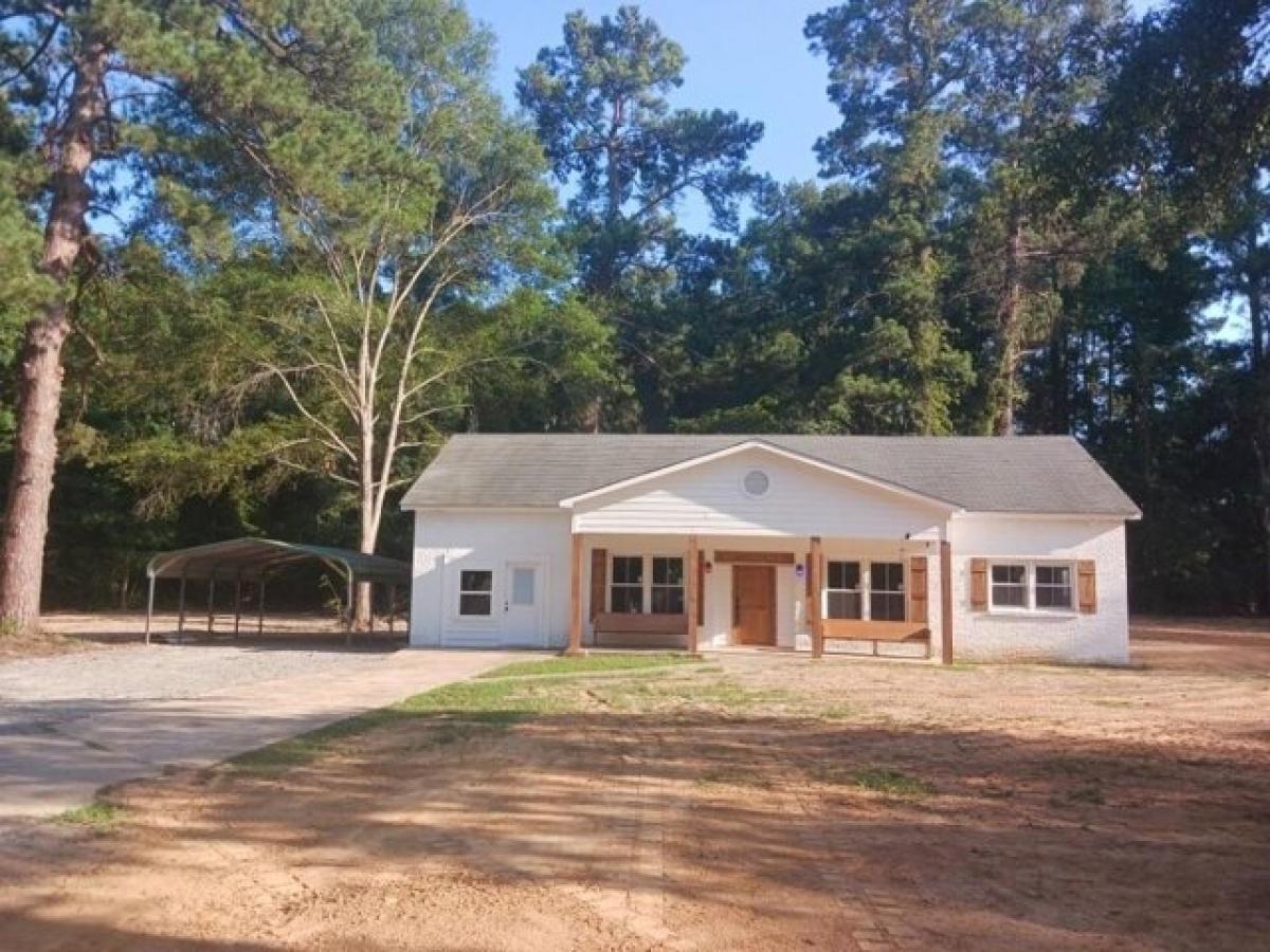 Picture of Home For Sale in Keatchie, Louisiana, United States