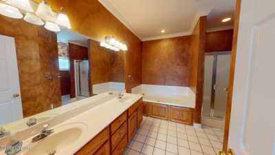 Home For Sale in Dyersburg, Tennessee