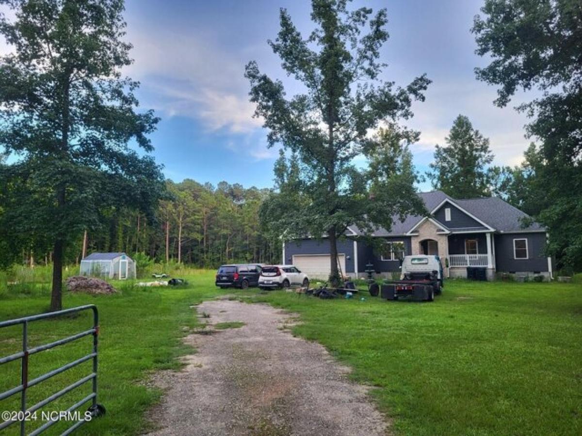 Picture of Home For Sale in Rocky Point, North Carolina, United States